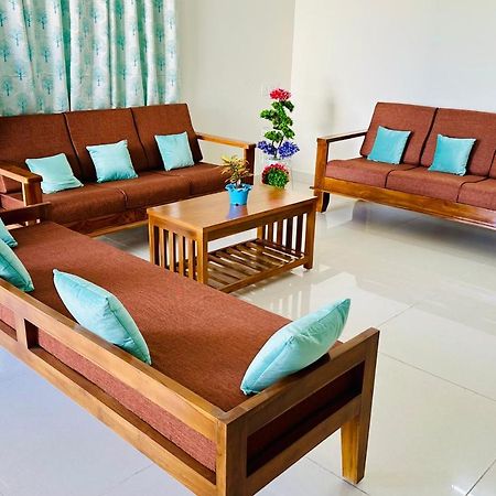 Tirupati Homestay - Ragunatha Resorts - 3Bhk Ac Apartments For Large Families - Free Breakfast - Flyover To Alipiri Gate - Wifi - Android Tv - - Easy Access To Visit All Temples Buitenkant foto