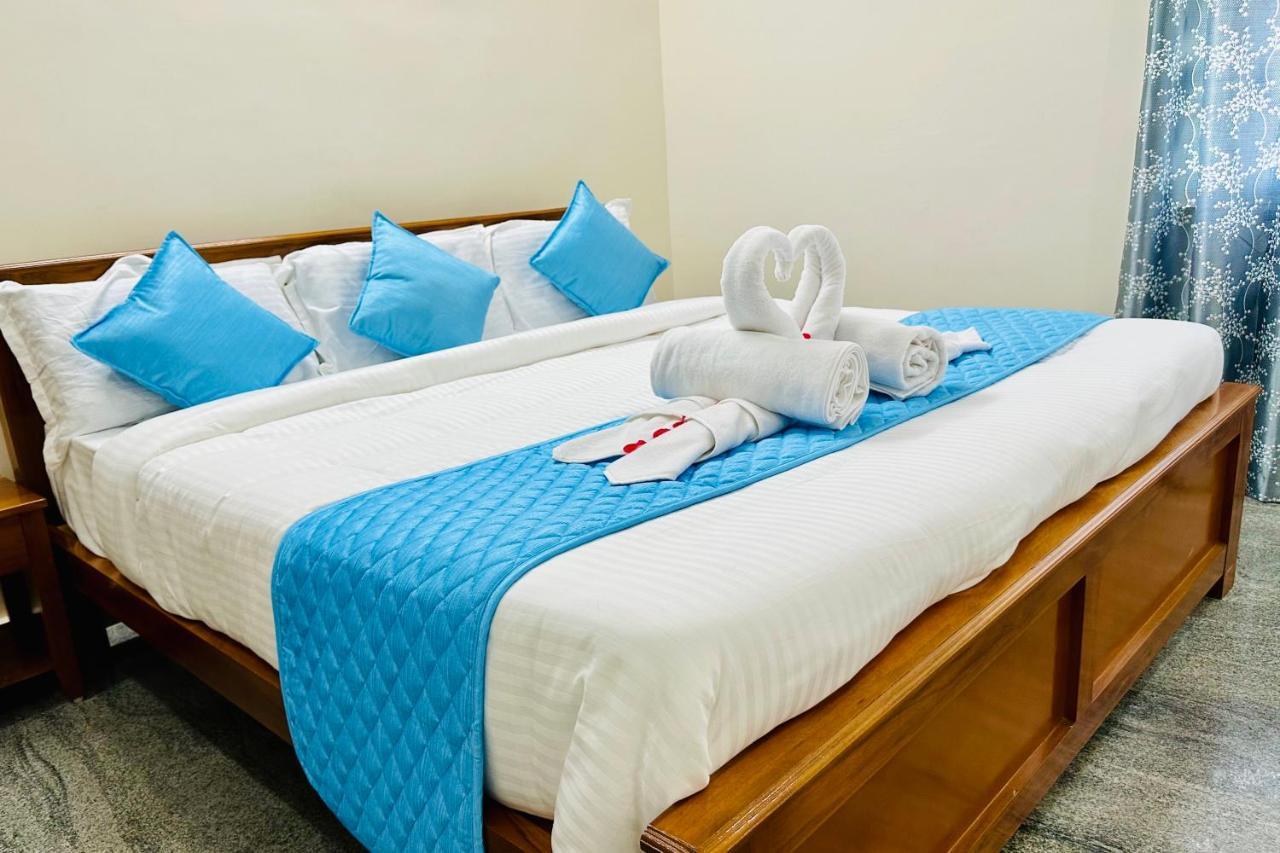 Tirupati Homestay - Ragunatha Resorts - 3Bhk Ac Apartments For Large Families - Free Breakfast - Flyover To Alipiri Gate - Wifi - Android Tv - - Easy Access To Visit All Temples Buitenkant foto