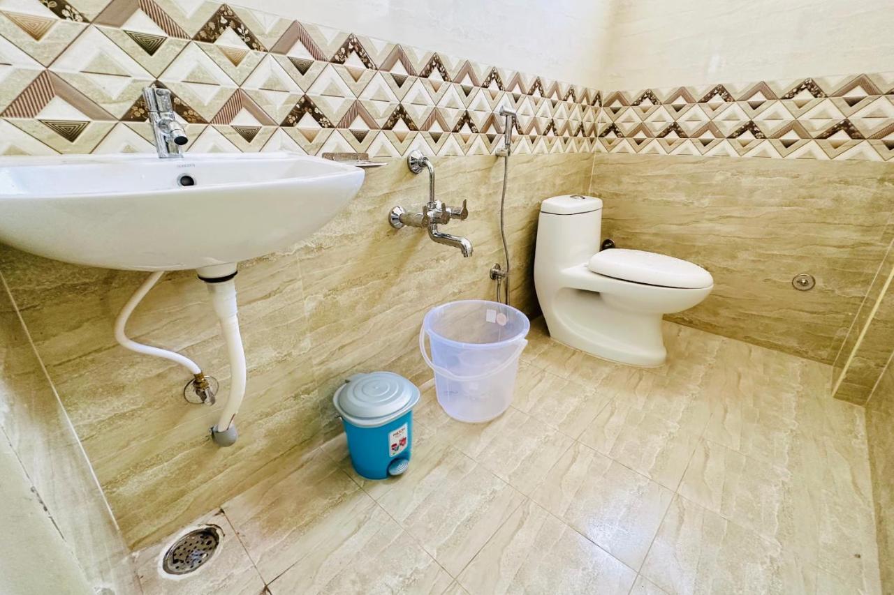 Tirupati Homestay - Ragunatha Resorts - 3Bhk Ac Apartments For Large Families - Free Breakfast - Flyover To Alipiri Gate - Wifi - Android Tv - - Easy Access To Visit All Temples Buitenkant foto